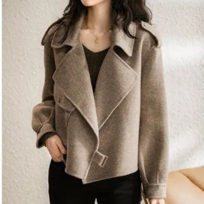 Italian Women's Wool Blazer Short Coat, Elegant and Stylish, Autumn Outerwear